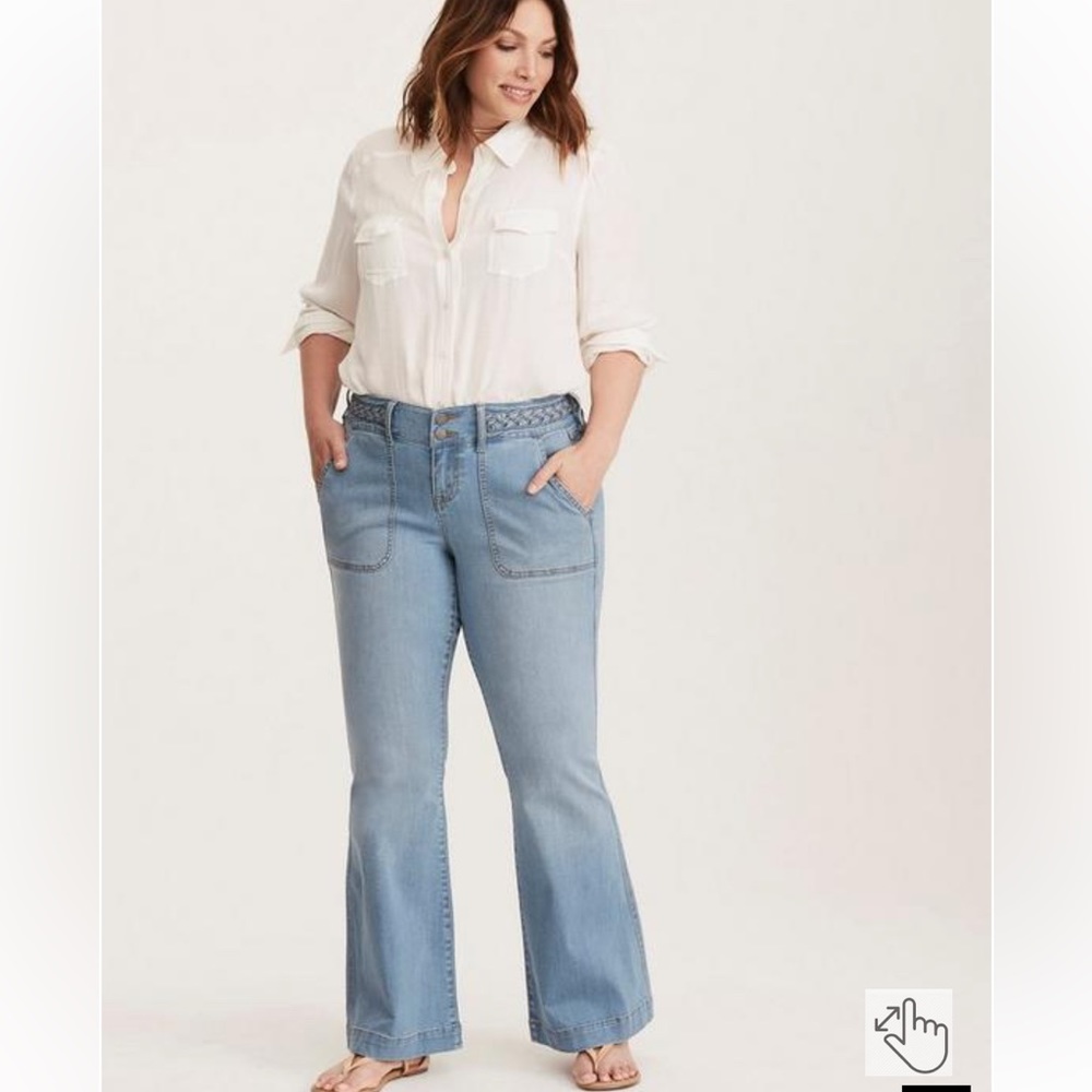 Torrid Insider Braided Detail Flared Jeans Sz 18R